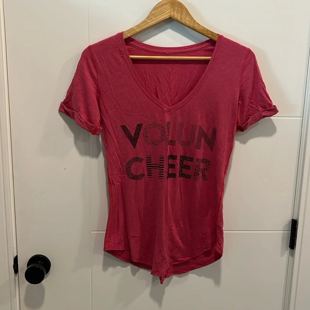 Lululemon special edition short sleeve V-neck size 6 - Picture 1 of 7